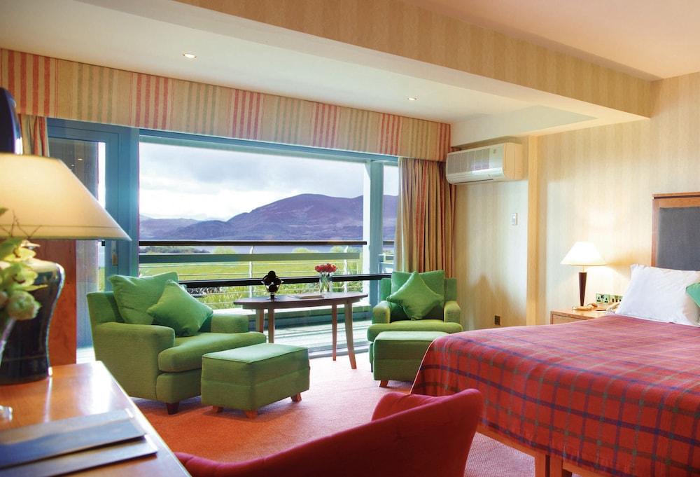 Aghadoe Heights Hotel & Spa Killarney Ngoại thất bức ảnh A room at the Killarney International Hotel