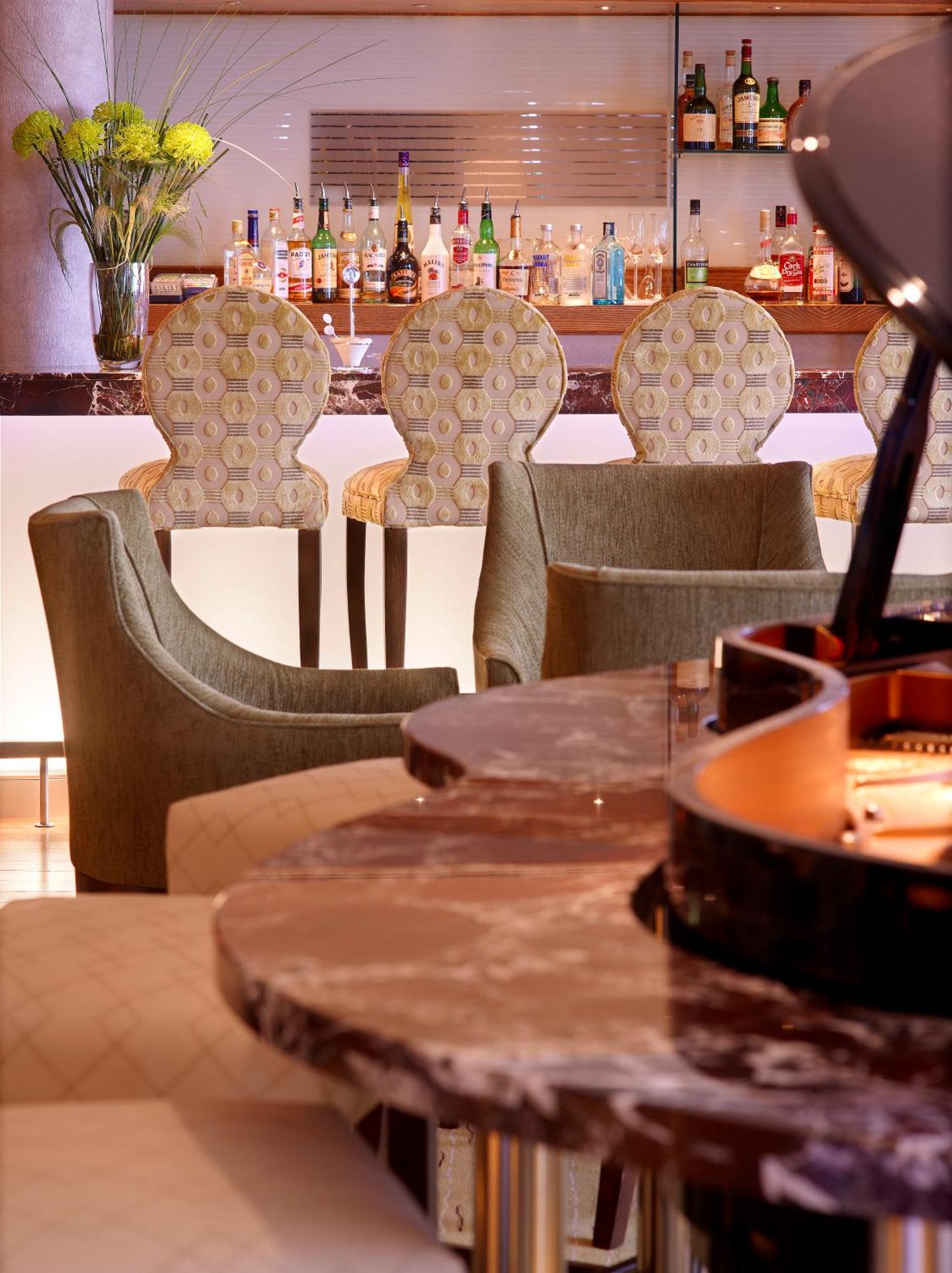 Aghadoe Heights Hotel & Spa Killarney Ngoại thất bức ảnh The bar at the hotel